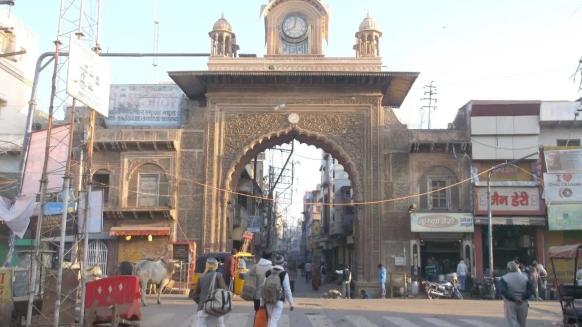 places to visit in mathura vrindavan - तिलक द्वार